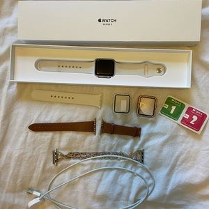 Apple Watch Series 3, Apple Watch charger, Apple Watch bands, Apple Watch cover